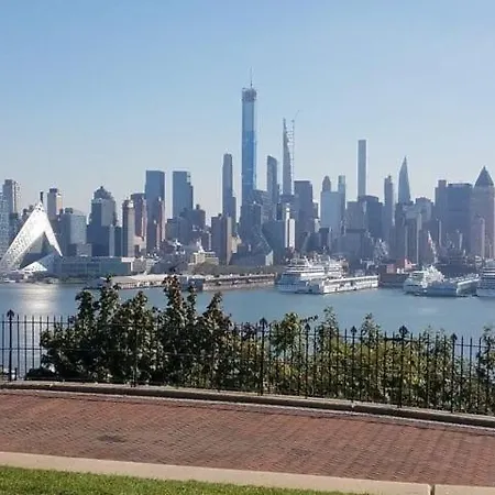 Apart Studio West Ny 12Mints From Nycity West New York Esterno foto