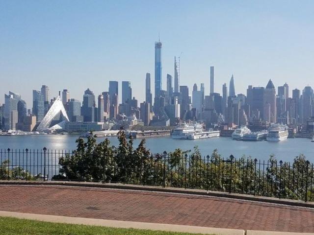 West Ny 12mints From Nycity West New York